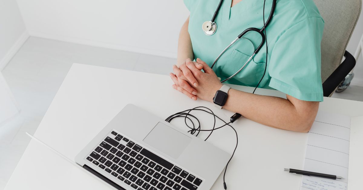 Indian woman consulting a doctor about PCOD vs PCOS diagnosis